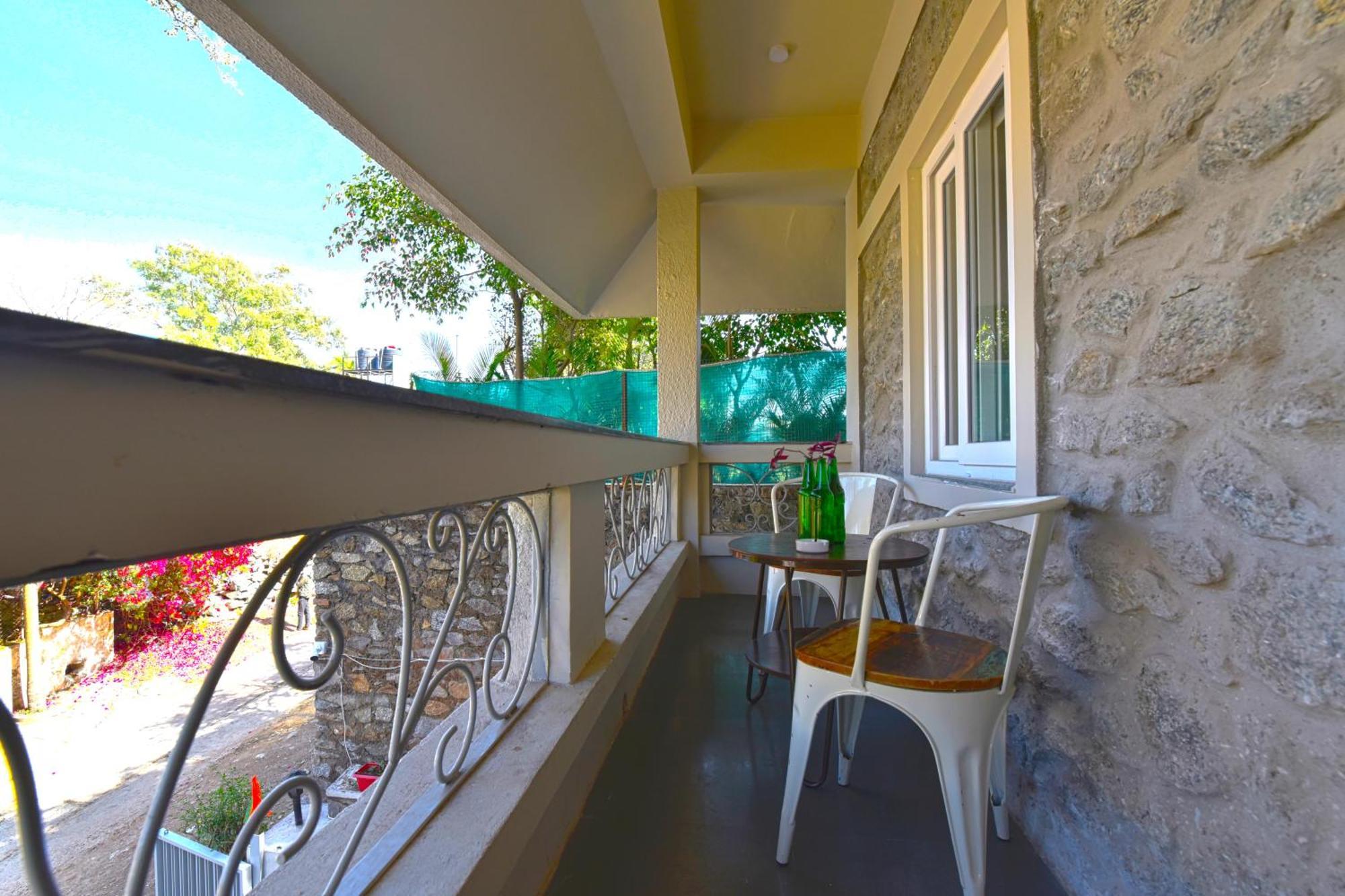 Bunglow 14, Rooms With Balcony Ábú-hegy Kültér fotó